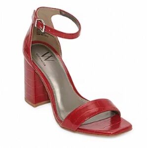 Like New Red Faux Alligator Worthington Block Heels Size 11